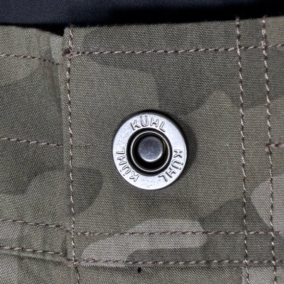 Kuhl Ambush Cargo Shorts Mens 30x11 Green Camo Outdoor Hiking Casual Pockets New - Picture 6 of 14